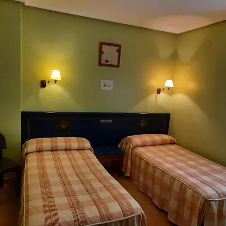 Gasthuis La Casona 3*